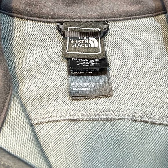 Men’s North Face Jacket with FlashDry Technology - Picture 7 of 13